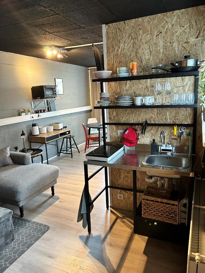 The Little Guesthouse Downtown - Keflavik Airport Exterior foto